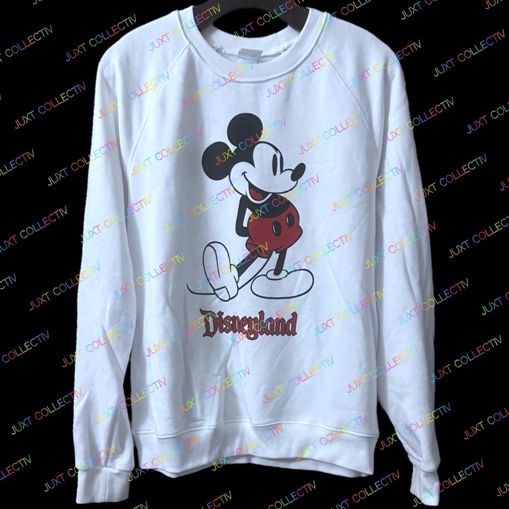 NWT Disneyland Mickey Mouse Vintage White Sweater